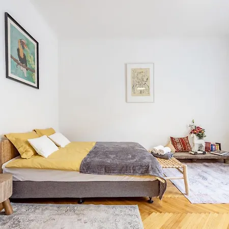 Modern Flat In Heritage District Near The Center *