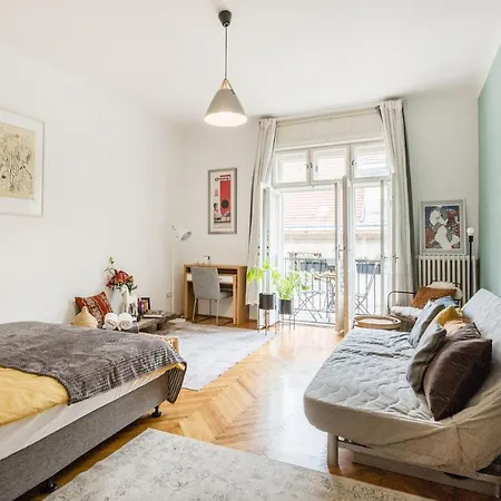 Modern Flat In Heritage District Near The Center Διαμέρισμα *