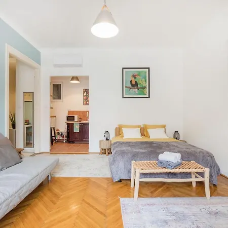 Modern Flat In Heritage District Near The Center Βουδαπέστη
