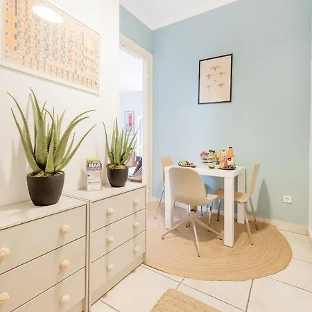 Modern Flat In Heritage District Near The Center Διαμέρισμα *